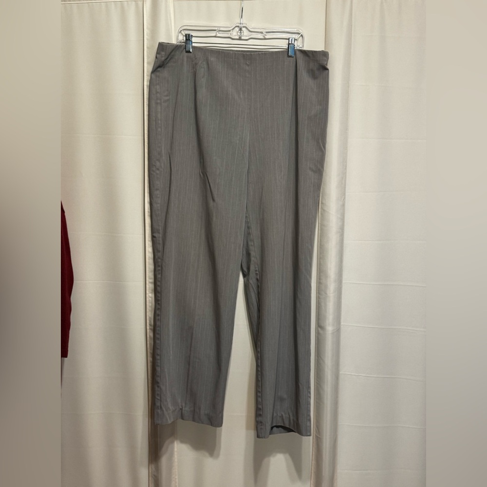 Coldwater Creek Gray Pinstripe Pull On Pants Size 18